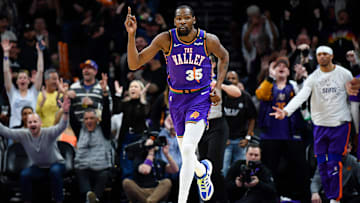 Los Angeles Clippers v Phoenix Suns