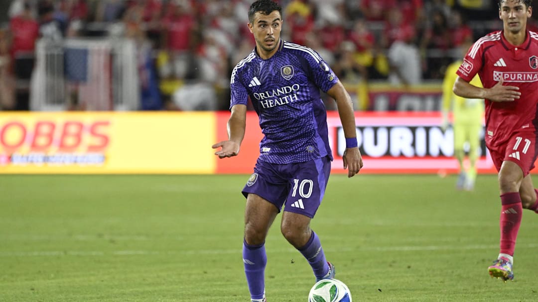 Jun 25, 2025; St. Louis, Missouri, USA; Orlando City midfielder Martin Ojeda (10) controls the ball against St. Louis CITY SC in the second half at Energizer Park. Mandatory Credit: Joe Puetz-Imagn Images