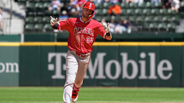 Los Angeles Angels v Texas Rangers