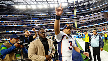 Denver Broncos v Los Angeles Chargers