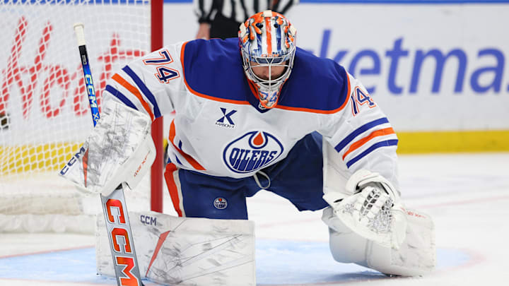 Edmonton Oilers goaltender Stuart Skinner surrendered four goals against the Sabres in a 5–1 defeat. 