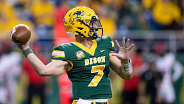 Illinois State v North Dakota State
