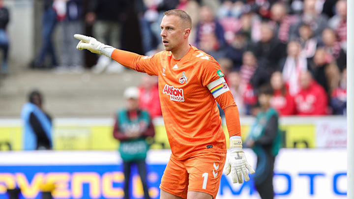 Marvin Schwäbe legte nach dem 1:1 gegen St. Pauli den Finger in die Wunde