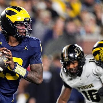 Bryce Underwood and Michigan are favored against Northwestern on Saturday.