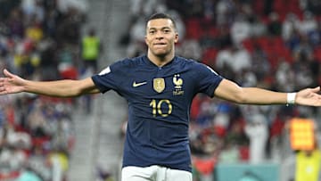 Kylian Mbappé marche sur l'eau dans ce Mondial 2022