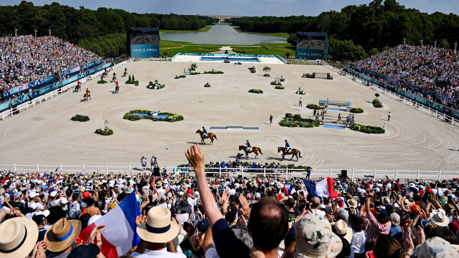 In the jumping team final, Great Britain took home the gold, while the U.S. earned silver and France won the bronze medal.