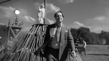 MANK (2020)
Gary Oldman as Herman Mankiewicz and Amanda Seyfried as Marion Davies.
NETFLIX