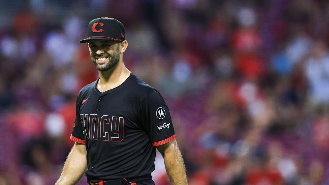 Jun 27, 2025; Cincinnati, Ohio, USA; Cincinnati Reds starting pitcher Nick Martinez (28) walks off the field at the end of the sixth inning in the game against the San Diego Padres at Great American Ball Park. Mandatory Credit: Katie Stratman-Imagn Images