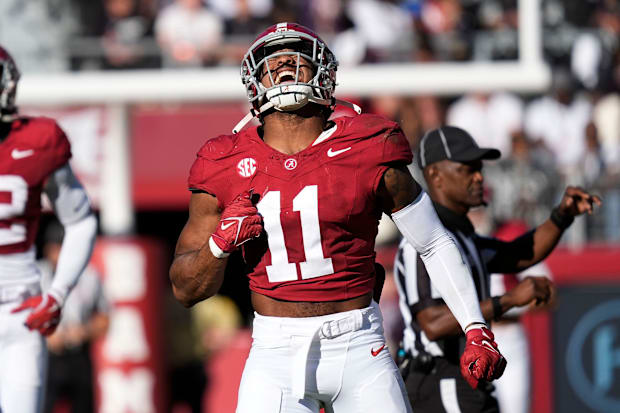 Alabama Crimson Tide linebacker Jihaad Campbell celebrates after sacking Mercer quarterback Whitt Newbauer.