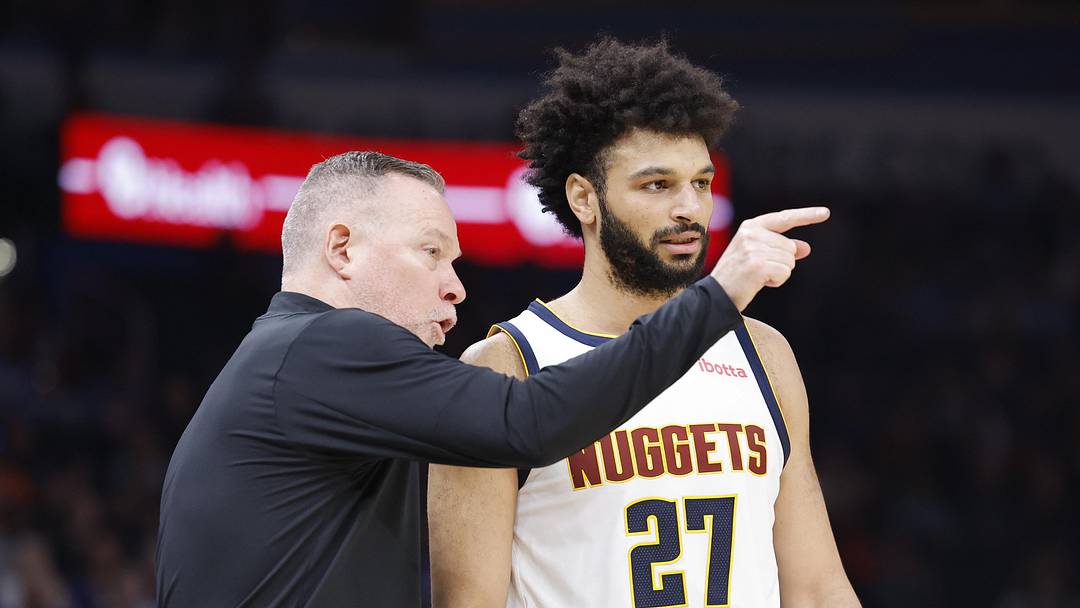 Mar 9, 2025; Oklahoma City, Oklahoma, USA; Denver Nuggets head coach Michael Malone talks to guard Jamal Murray (27) during a break in the game against the Oklahoma City Thunder during the second quarter at Paycom Center. Mandatory Credit: Alonzo Adams-Imagn Images