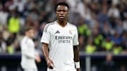 Com Vini Jr., Real Madrid volta ao Mestalla no início de 2025