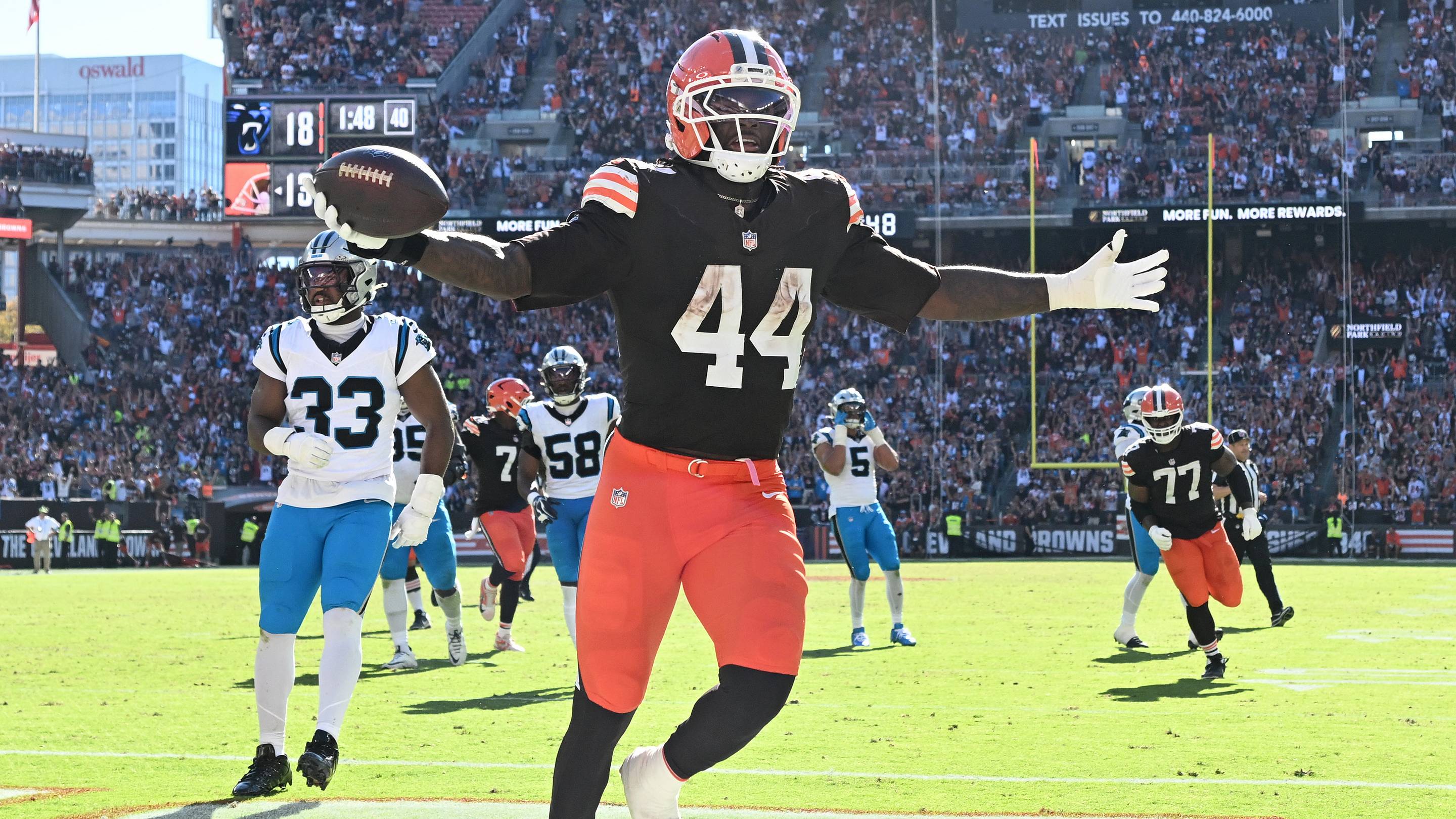 Week 5 Fantasy Football Start ’Em, Sit ’Em: Colston Loveland VS Harold Fannin Jr.