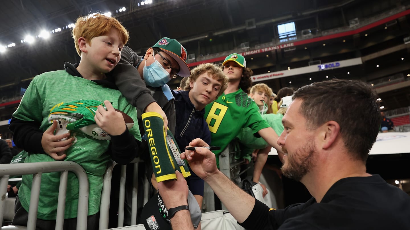 Dan Lanning speaks about Oregon Ducks’ expectations for competing in Big Ten