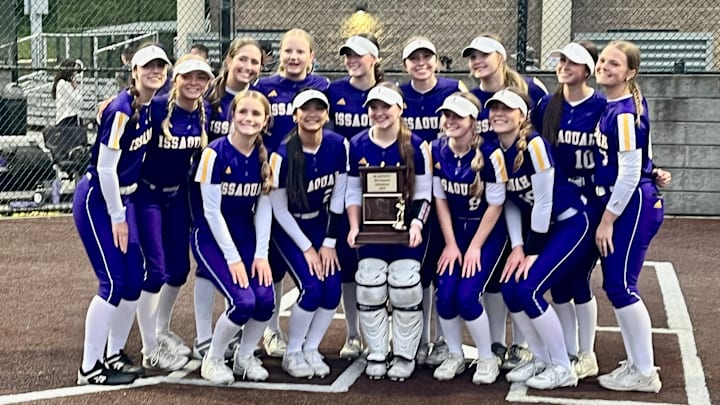 Issaquah wins its first bi-district softball championship in school history Friday after knocking off KingCo champion Skyline, 14-6, in the Class 4A District 1/2 finals in Everett.