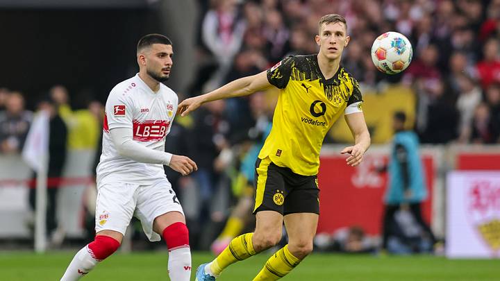 VfB Stuttgart v Borussia Dortmund - Bundesliga