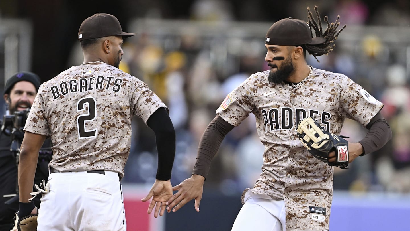 Huge Padres Roster Move, 6 Player Trade Prediction, Fernando Tatis