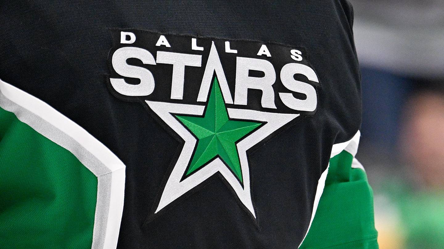 Potential Cap Casualty From Stars Could Be Great Option for NY Rangers