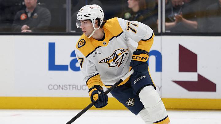 Dec 29, 2025; Salt Lake City, Utah, USA; Nashville Predators right wing Luke Evangelista (77) skates with the puck against the Utah Mammoth during the third period at Delta Center. Mandatory Credit: Rob Gray-Imagn Images Dec 29, 2025; Salt Lake City, Utah, USA; Nashville Predators right wing Luke Evangelista (77) skates with the puck against the Utah Mammoth during the third period at Delta Center. Mandatory Credit: Rob Gray-Imagn Images