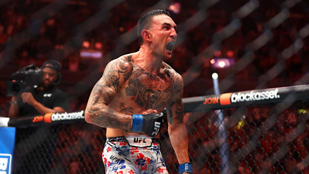 Holloway seeks title shot with win over Poirie