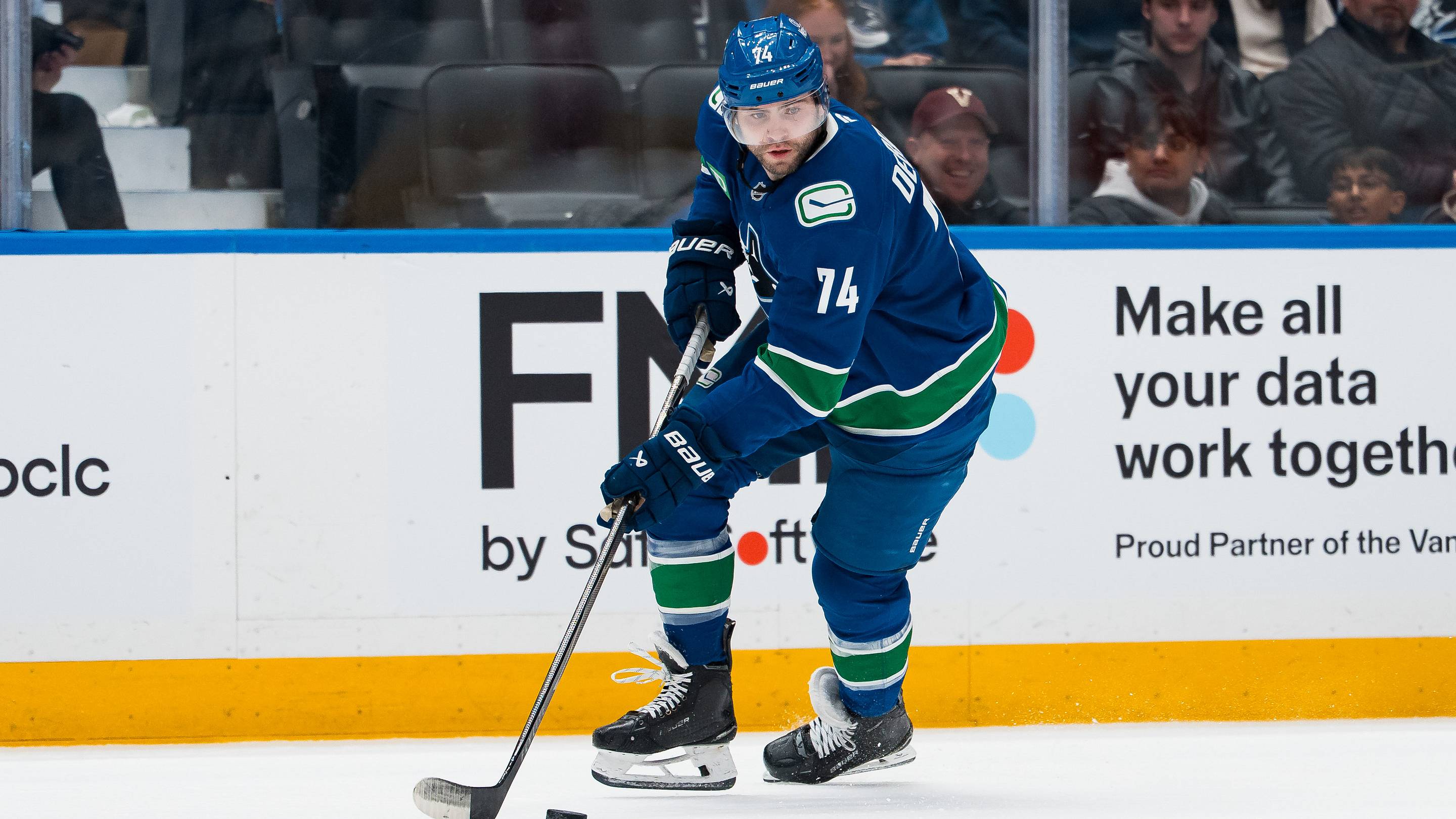 Senators suddenly linked to Canucks sniper after William Eklund injury
