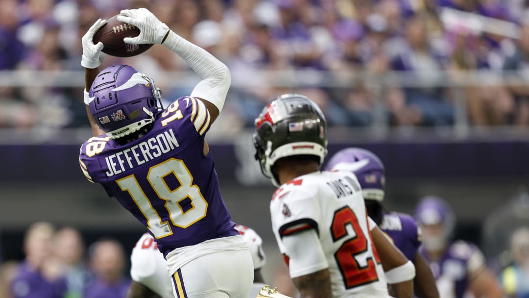 Tampa Bay Buccaneers v Minnesota Vikings