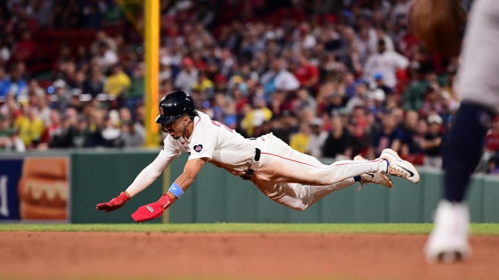 Jun 16, 2024; Boston, Massachusetts, USA; Boston Red Sox shortstop David Hamilton (70)n steals second base during the eighth inning against the New York Yankees at Fenway Park. Mandatory Credit: Eric Canha-USA TODAY Sports Jun 16, 2024; Boston, Massachusetts, USA; Boston Red Sox shortstop David Hamilton (70)n steals second base during the eighth inning against the New York Yankees at Fenway Park. Mandatory Credit: Eric Canha-USA TODAY Sports