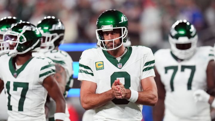 Jets QB Aaron Rodgers during the 2023 season opener.