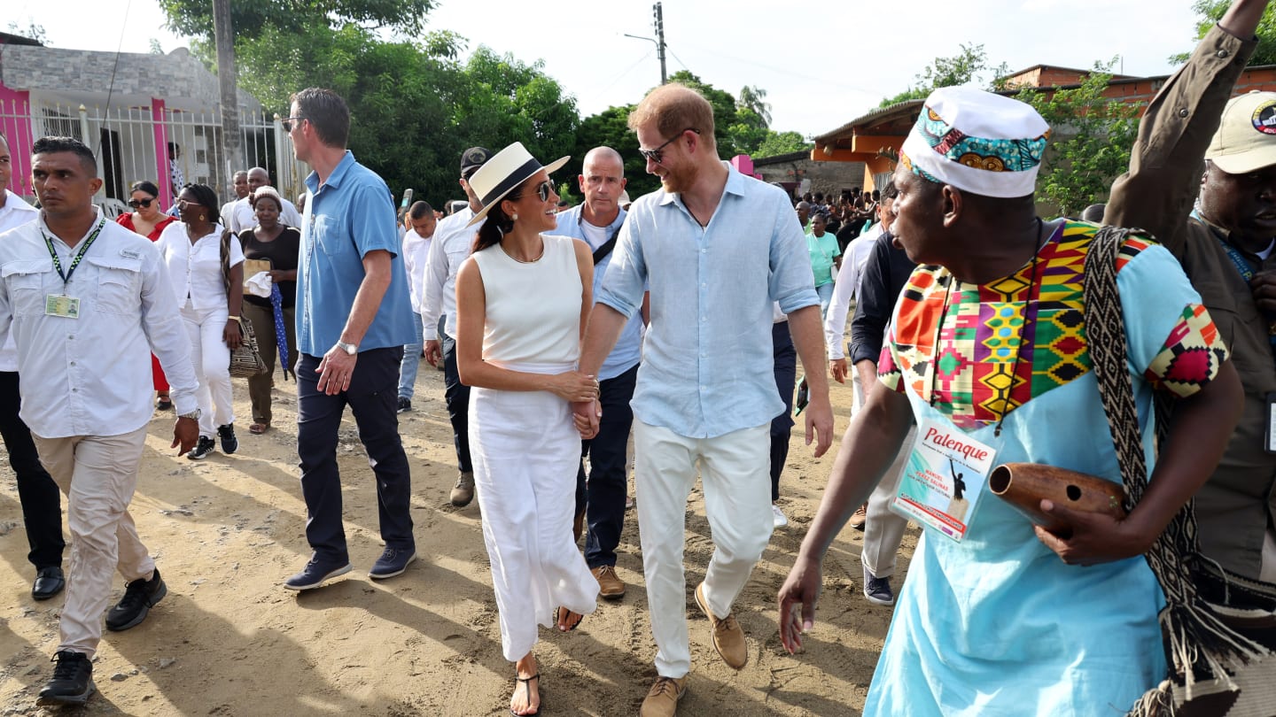 Meghan Markle and Prince Harry share romantic salsa dance during visit to Colombia