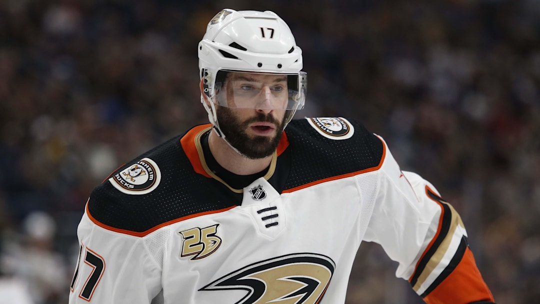 Dec 22, 2018; Buffalo, NY, USA; Anaheim Ducks center Ryan Kesler (17) looks for the puck during the first period against the Buffalo Sabres at KeyBank Center. Mandatory Credit: Timothy T. Ludwig-Imagn Images Dec 22, 2018; Buffalo, NY, USA; Anaheim Ducks center Ryan Kesler (17) looks for the puck during the first period against the Buffalo Sabres at KeyBank Center. Mandatory Credit: Timothy T. Ludwig-Imagn Images