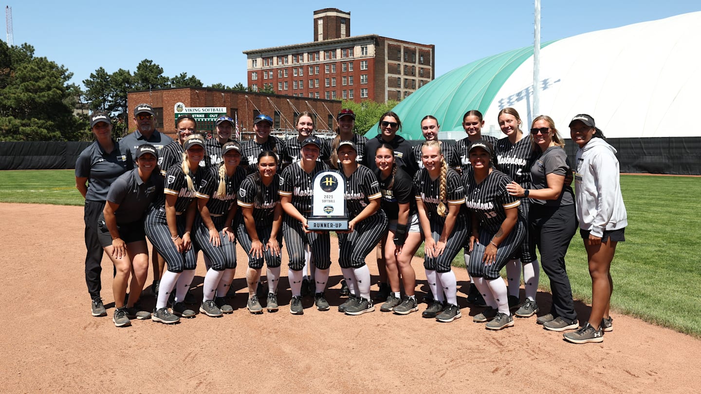 Purdue Fort Wayne Drops Baseball, Softball Amid Cuts
