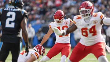 Nov 24, 2024; Charlotte, North Carolina, USA; Kansas City Chiefs place kicker Spencer Shrader (40) adds a field goal during the first quarter against the Carolina Panthers at Bank of America Stadium. Mandatory Credit: Jim Dedmon-Imagn Images