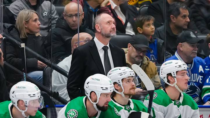 Dallas Stars v Vancouver Canucks