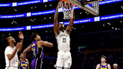 El centro de los Nets, Nic Claxton, también gusta a la gerencia de Lakers  