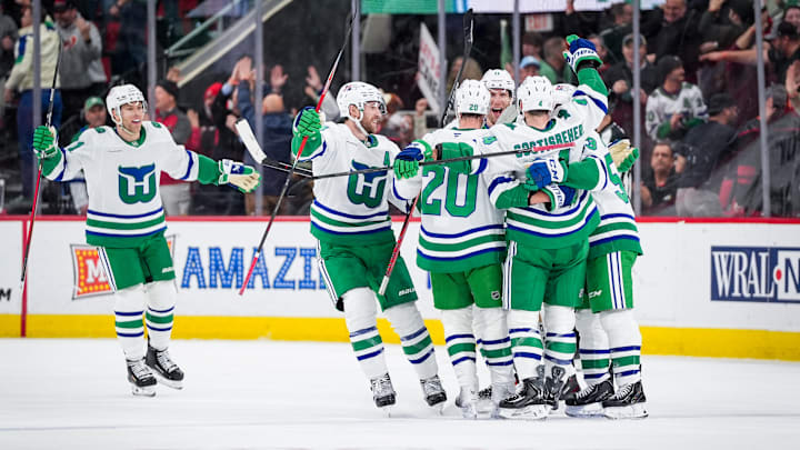 Utah Mammoth v Carolina Hurricanes