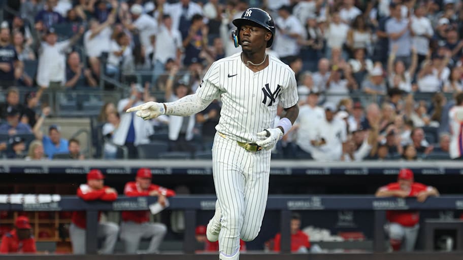 New York Yankees third baseman Jazz Chisholm Jr.  | Vincent Carchietta-Imagn Images