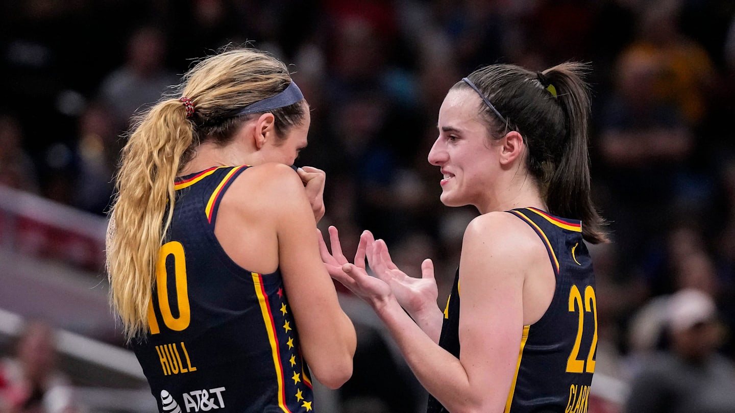Fever Fans Thrilled to See Caitlin Clark and Lexie Hull Back in the Lab