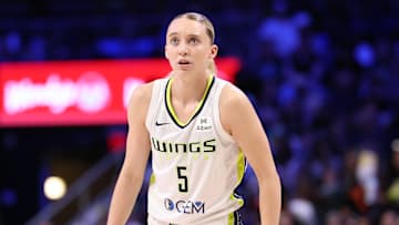 Phoenix Mercury v Dallas Wings