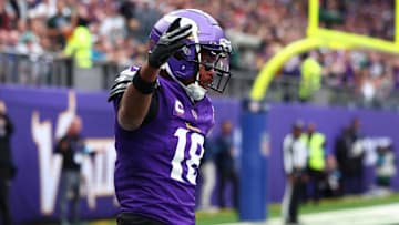 Oct 6, 2024; Tottenham, ENG; Minnesota Vikings Wide Receiver Justin Jefferson (18) in the 2nd Quarter against against New York Jets at Tottenham Hotspur Stadium. Mandatory Credit: Shaun Brooks-Imagn Images