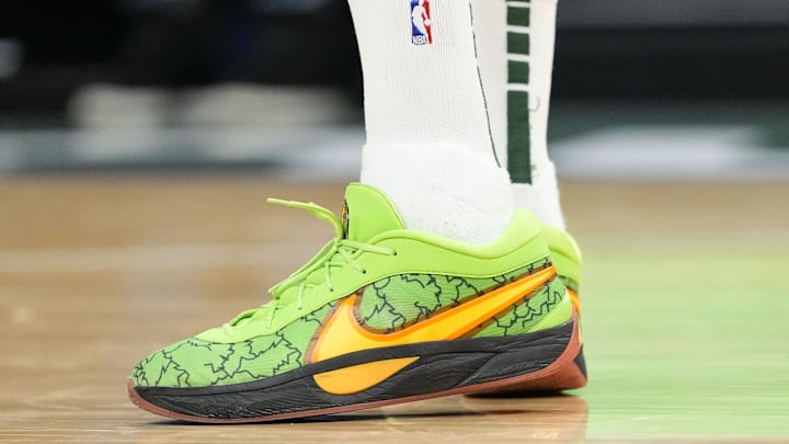Giannis Antetokounmpo Scores 59 Points in Nike Freak 6
