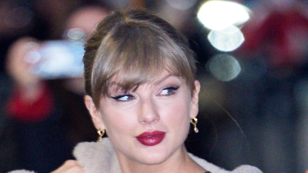 Taylor Swift - Celebrity Sightings In New York City