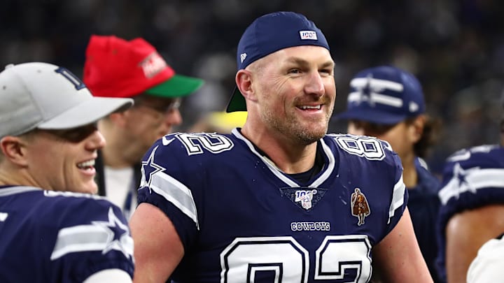 Dec 15, 2019; Arlington, TX, USA; Dallas Cowboys tight end Jason Witten (82) smiles on the sidelines during the fourth quarter against the Los Angeles Rams at AT&T Stadium. Mandatory Credit: Matthew Emmons-Imagn Images