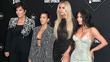 2019 E! People's Choice Awards - Arrivals