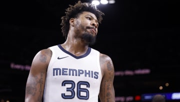 Memphis Grizzlies v Phoenix Suns