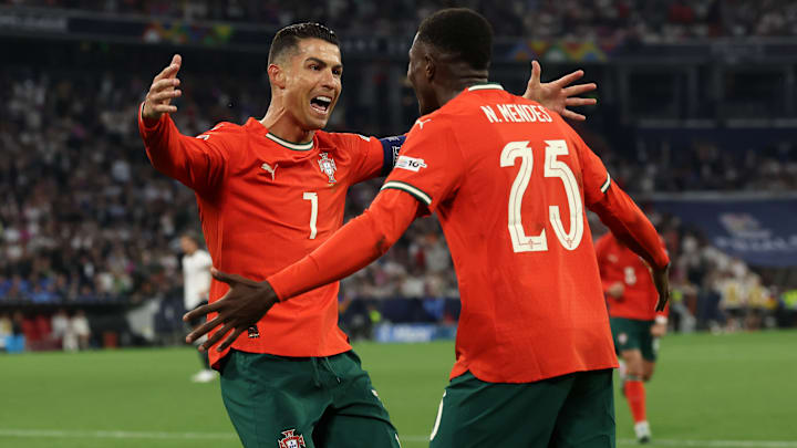 Nuno Mendes a été passeur décisif pour CR7 face à l'Allemagne. Nuno Mendes a été passeur décisif pour CR7 face à l'Allemagne.