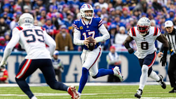 New England Patriots v Buffalo Bills