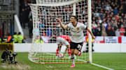 Nottingham Forest v Manchester United - Premier League