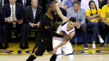 LeBron James y Stephen Curry batallaron arduamente en unas épicas Finales de la NBA 2016