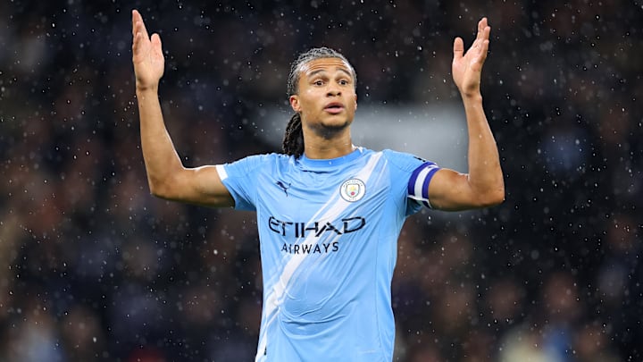 Nathan Aké é alvo do Barcelona para a janela de verão no mercado da bola europeu Nathan Aké é alvo do Barcelona para a janela de verão no mercado da bola europeu