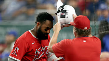Los Angeles Angels v Kansas City Royals