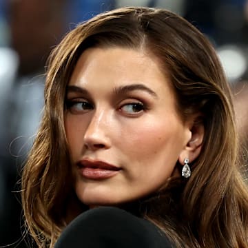 Hailey Bieber